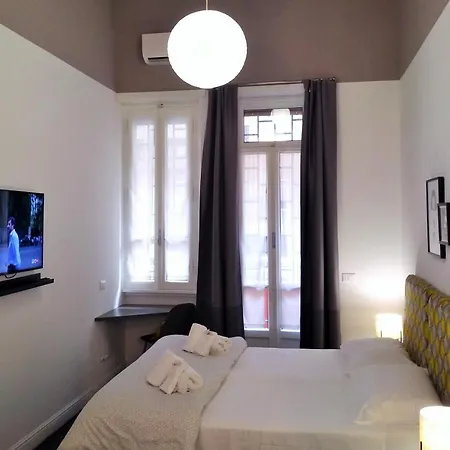 Casa Italiano - Bestbnb Garbatella * روما
